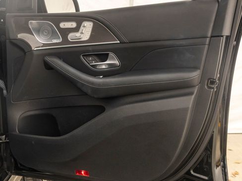 Used 2021 Mercedes-Benz GLE 63 AMG S image 25