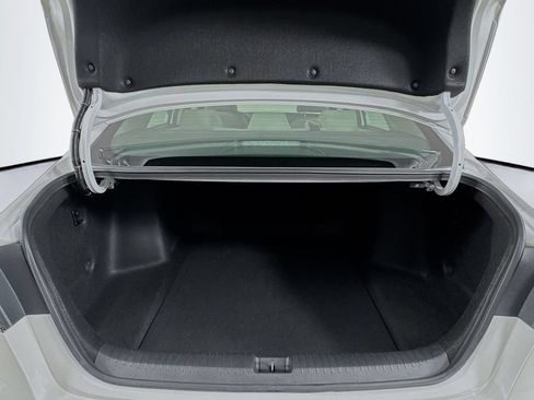 Used 2023 Honda Accord LX image 29