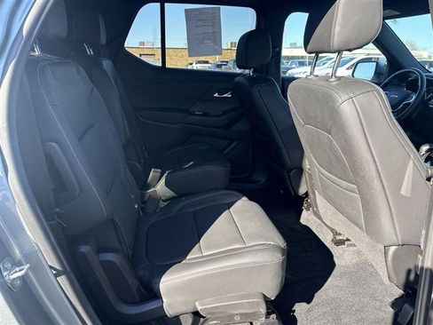 Certified 2023 Chevrolet Traverse LT image 25