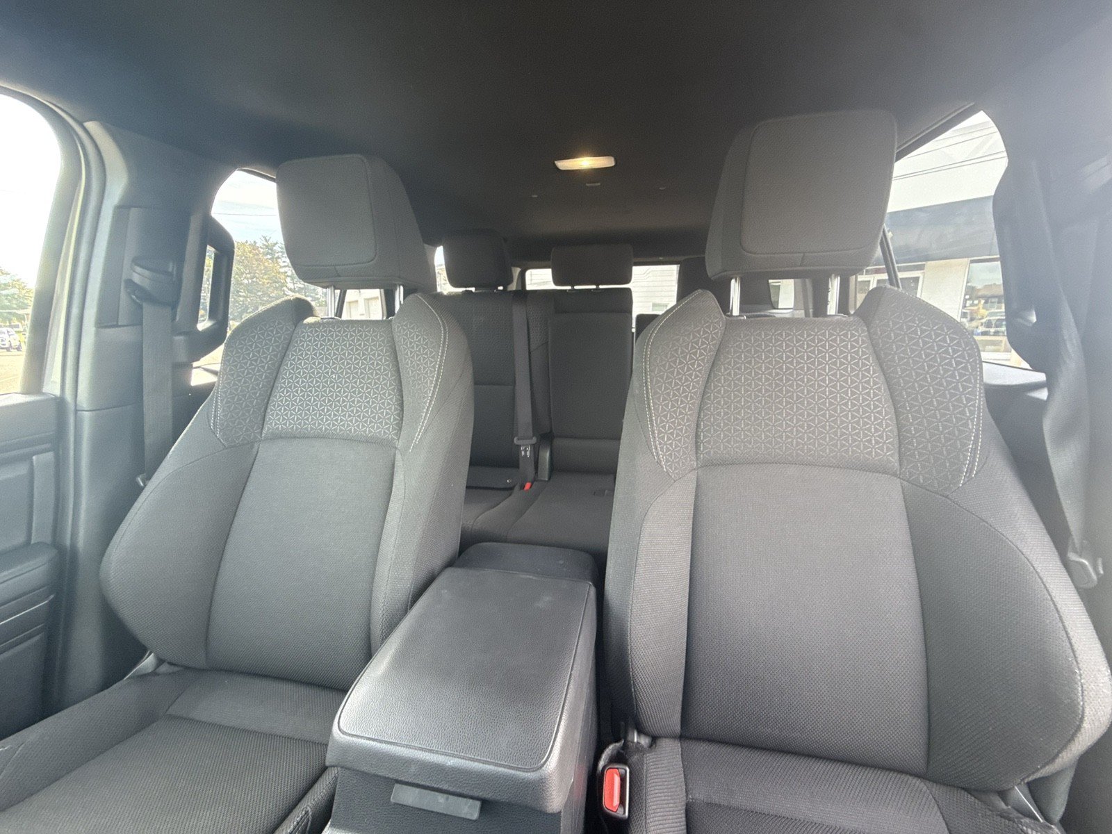 Used 2025 Toyota 4Runner SR5 AWD/4WD image 11