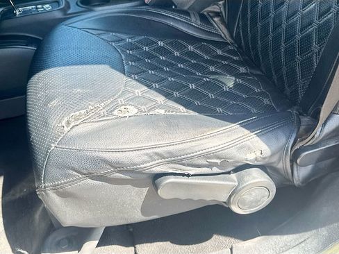 Used 2015 Jeep Wrangler Unlimited Sport w/ Quick Order Package 24S image 18