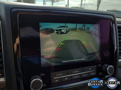 Used 2022 Nissan Frontier SV image 23