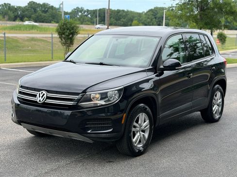Used 2013 Volkswagen Tiguan S AWD/4WD image 4