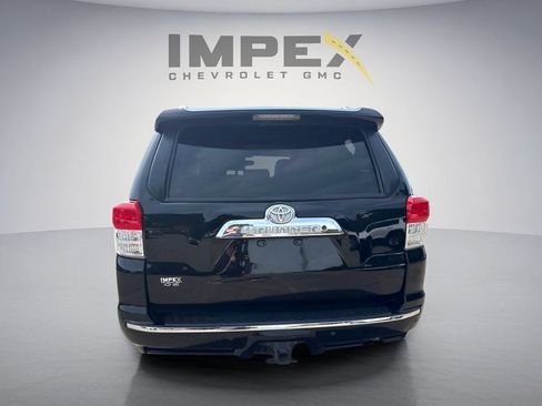Used 2012 Toyota 4Runner SR5 w/ Premium Pkg w/3rd Row Seat AWD/4WD image 4
