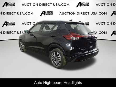 Used 2024 Nissan Kicks SV image 5