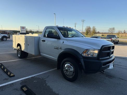 Used 2017 RAM 4500 Tradesman w/ Power & Remote Entry Group image 3