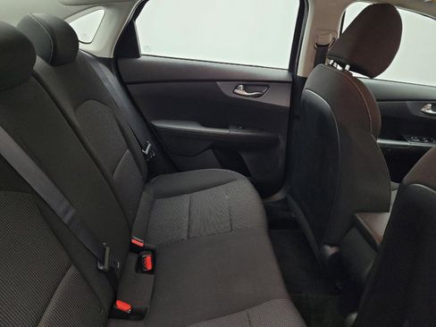 Used 2020 Kia Forte LXS image 19