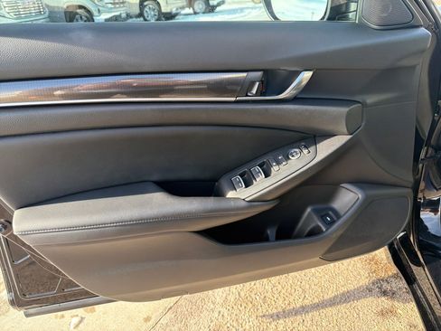 Used 2022 Honda Accord Sport Special Edition image 14