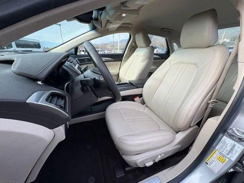 Used 2020 Lincoln MKZ Standard image 31