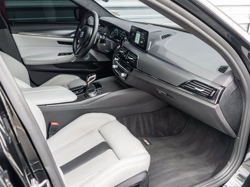 Used 2019 BMW M5 w/ Executive Package AWD/4WD image 28