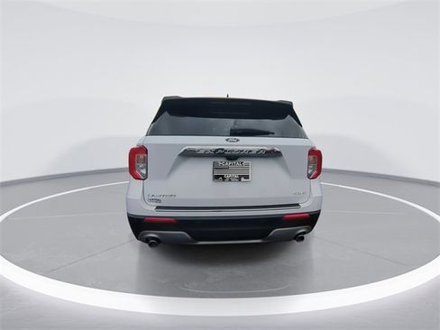 Used 2021 Ford Explorer Limited image 7
