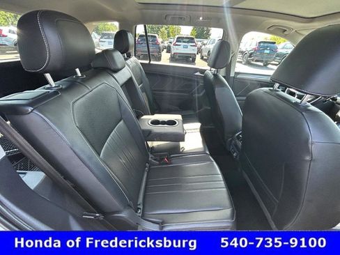 Used 2022 Volkswagen Tiguan SE FWD image 28