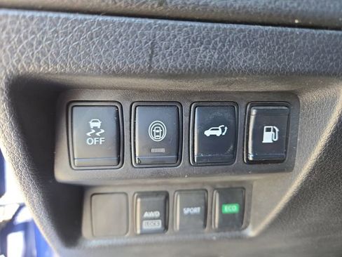 Used 2019 Nissan Rogue SV AWD/4WD image 19