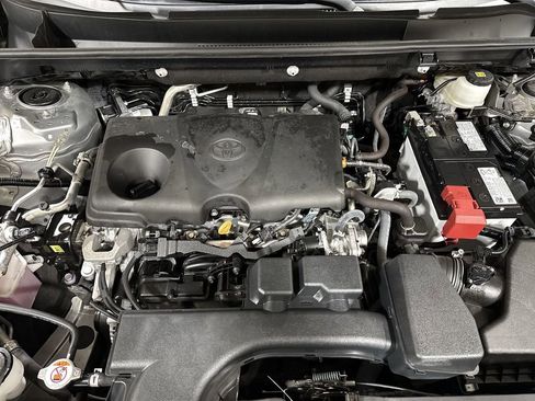 Used 2024 Toyota RAV4 XLE FWD image 24