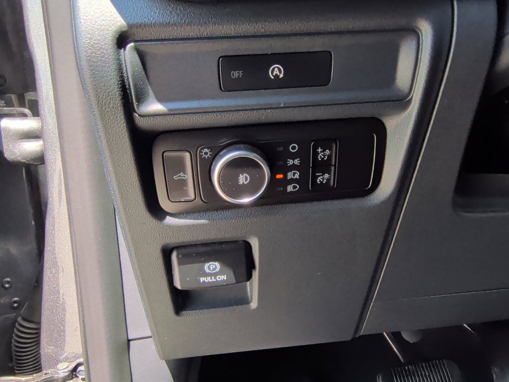 Used 2025 Ford F150 STX w/ Equipment Group 200A RWD image 15