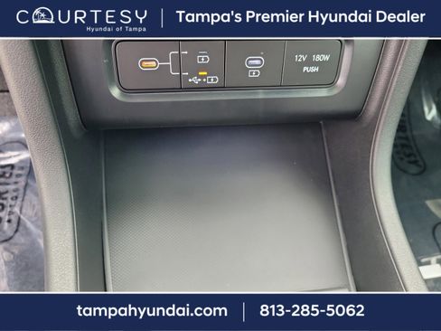 New 2026 Hyundai Tucson Limited image 25