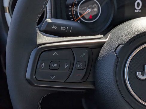 New 2026 Jeep Gladiator Sport AWD/4WD image 22