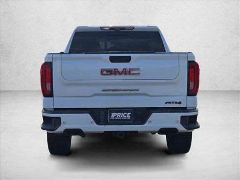 Used 2021 GMC Sierra 1500 AT4 w/ AT4 Premium Package AWD/4WD image 6