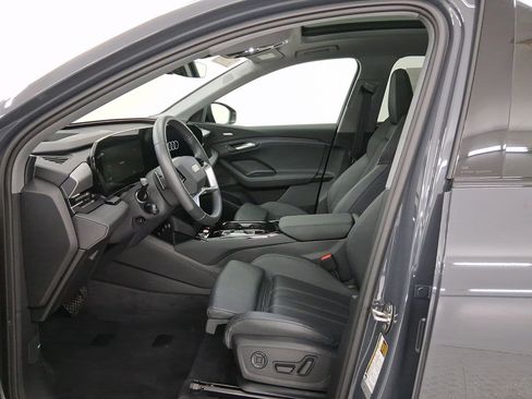 Used 2025 Audi Q6 e-tron Premium Plus w/ Premium Plus image 5