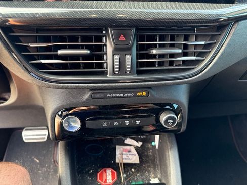 Used 2023 Ford Escape ST-Line w/ Tech Pack #1 FWD image 25