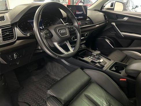 Used 2024 Audi Q5 2.0T Premium w/ Convenience Package AWD/4WD image 9