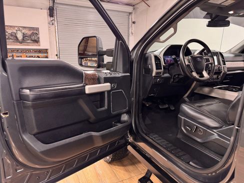 Used 2019 Ford F350 Lariat w/ Lariat Value Package image 12