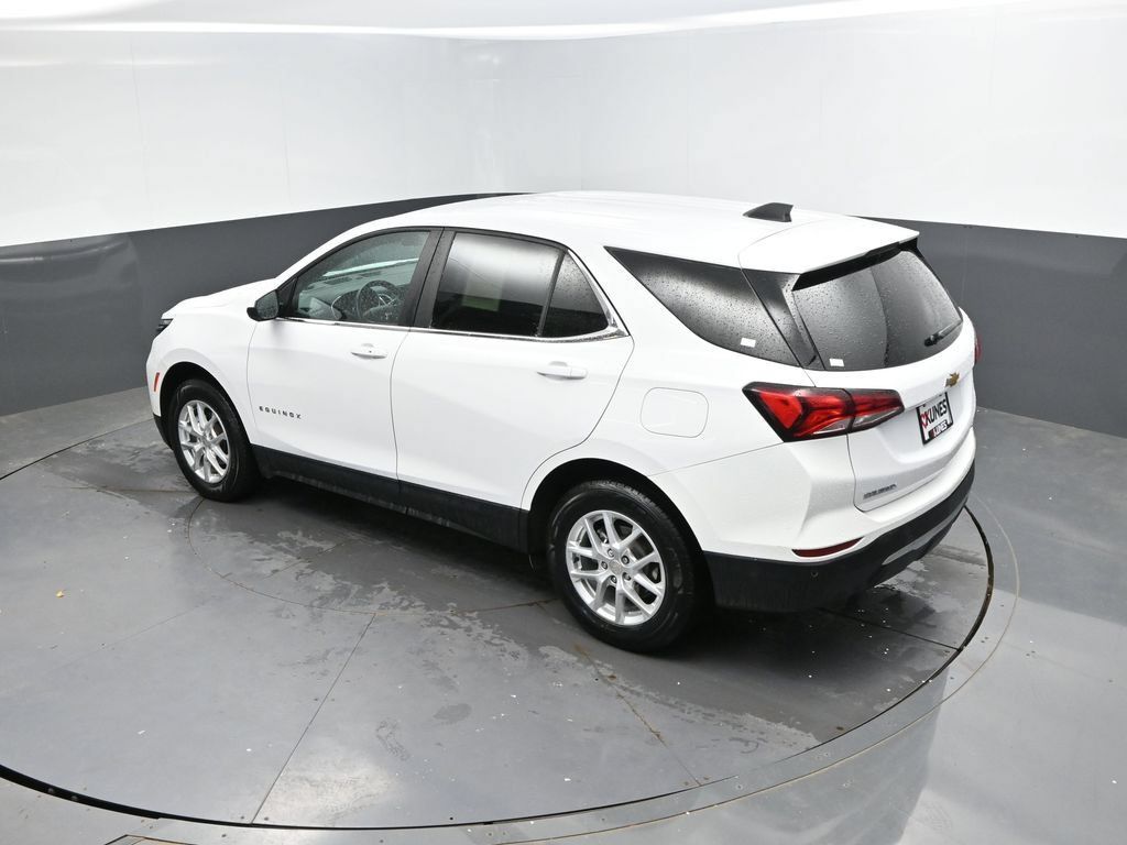 Used 2024 Chevrolet Equinox LT AWD/4WD image 28