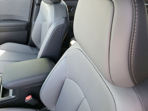 New 2026 Subaru Outback Limited XT AWD/4WD image 14