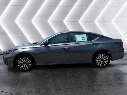New 2026 Nissan Altima 2.5 SV FWD image 5