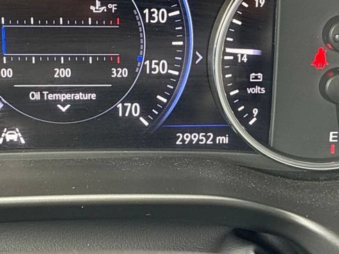 Used 2024 Buick Enclave Premium AWD/4WD image 29