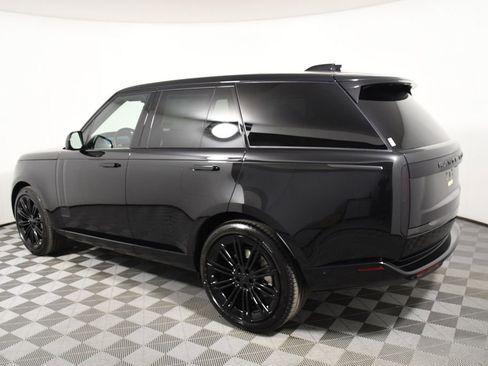 New 2026 Land Rover Range Rover SE AWD/4WD image 3