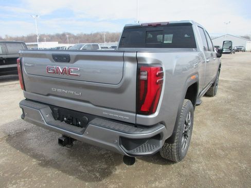 New 2026 GMC Sierra 2500 Denali w/ Denali Reserve Package AWD/4WD image 4