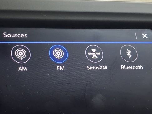 Used 2023 Chevrolet Equinox LT image 4