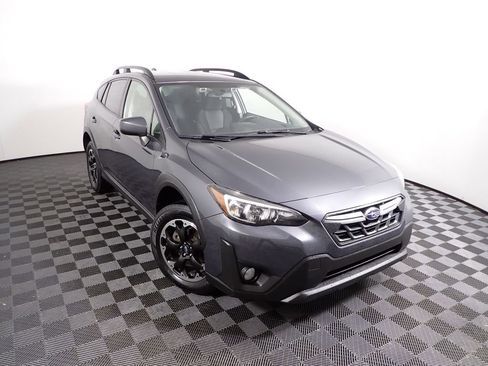 Used 2022 Subaru Crosstrek 2.0i Premium AWD/4WD image 9