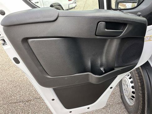 New 2026 RAM ProMaster 2500 w/ Convenience Group image 14