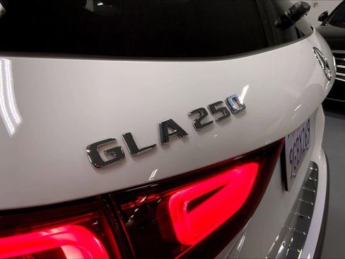 Certified 2023 Mercedes-Benz GLA 250 image 29