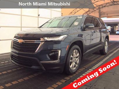 Used 2023 Chevrolet Traverse LS w/ Safety Package