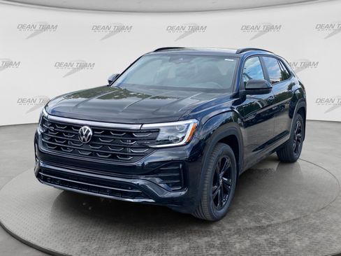 New 2026 Volkswagen Atlas Cross Sport SEL R-Line AWD/4WD image 4