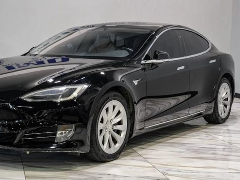 Used 2018 Tesla Model S 75D AWD/4WD image 9