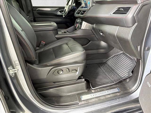 Used 2022 Chevrolet Tahoe RST w/ Luxury Package RWD image 14