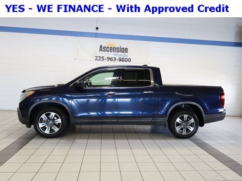 Used 2017 Honda Ridgeline RTL-E image 3