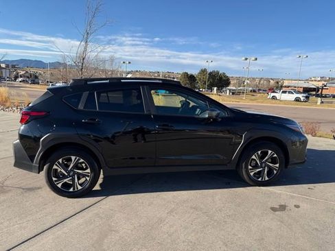 Used 2024 Subaru Crosstrek 2.0i Premium image 9