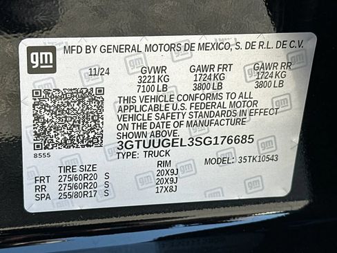 Used 2025 GMC Sierra 1500 Denali w/ Technology Package AWD/4WD image 35
