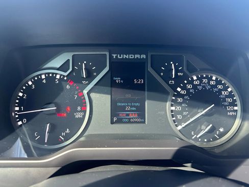 Used 2022 Toyota Tundra SR5 w/ SR5 Convenience Package image 16