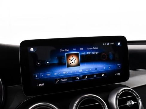 Certified 2022 Mercedes-Benz GLC 300 image 34