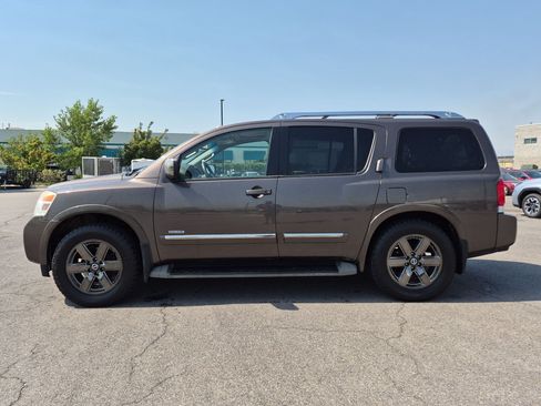 Used 2013 Nissan Armada Platinum w/ Platinum Reserve Pkg AWD/4WD image 7