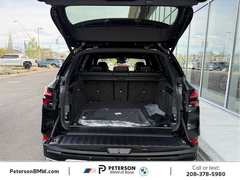 New 2026 BMW X5 xDrive40i AWD/4WD image 14