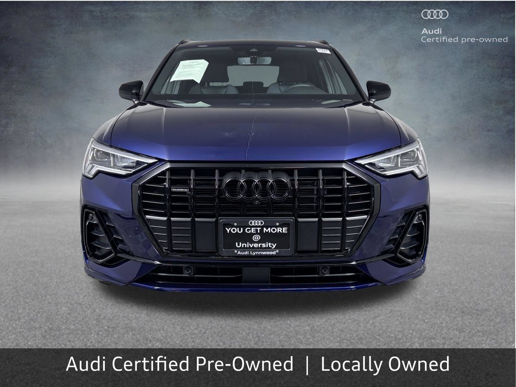 Certified 2025 Audi Q3 2.0T Premium Plus w/ Premium Plus Package AWD/4WD image 3
