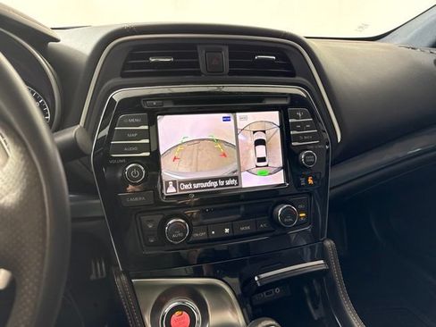 Used 2020 Nissan Maxima SR w/ Sport Mat Group FWD image 22