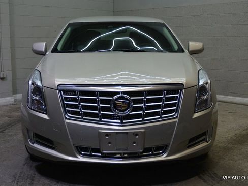 Used 2013 Cadillac XTS Luxury w/ Driver Awareness Package image 35
